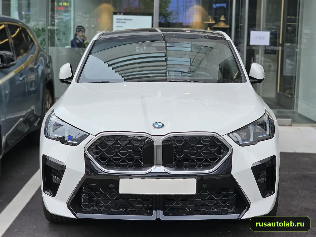 BMW X2